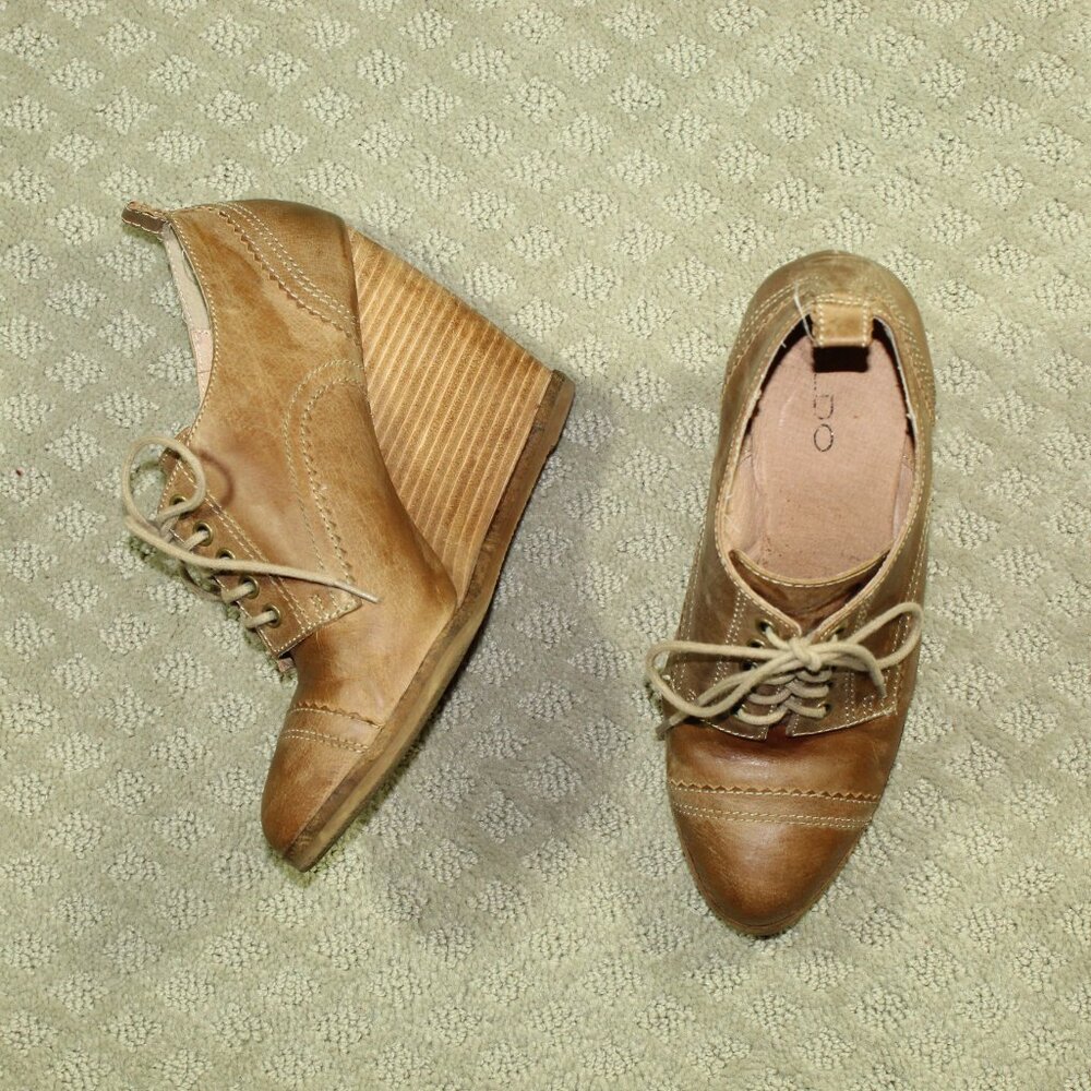Aldo Cognac Lace-Up Stacked Wedge Oxfords